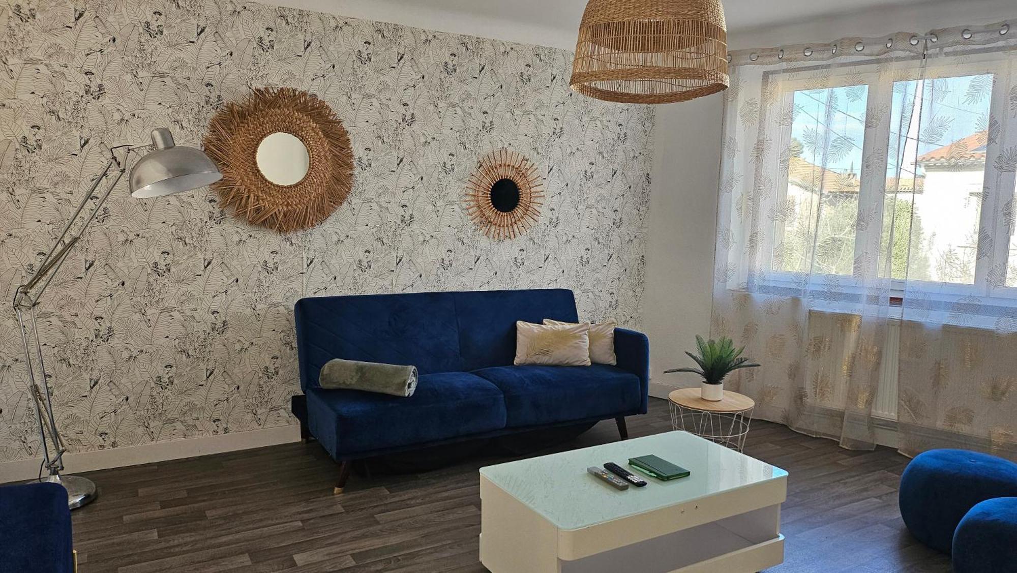 Spacieux Au Pied De La Cité Médiévale Apartamento *
